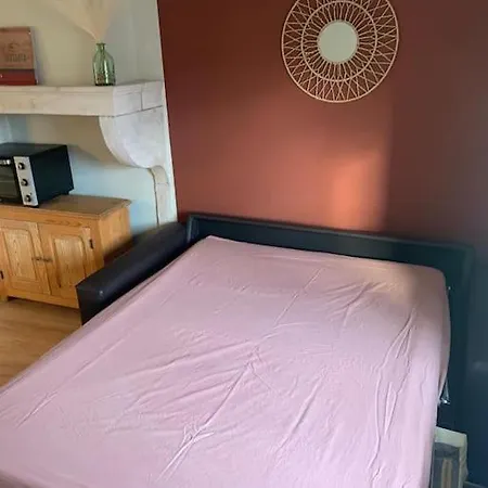 Petite Maison En Pierre Au Calme Avec Exterieur Montbellet Extérieur photo